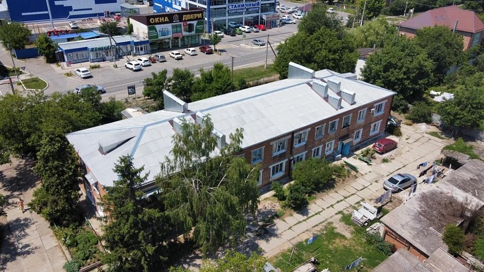 На Кубани в 2022 году капитально отремонтировали крыши в 251 многоквартирном доме. Фото: пресс-служба администрации Краснодарского края.