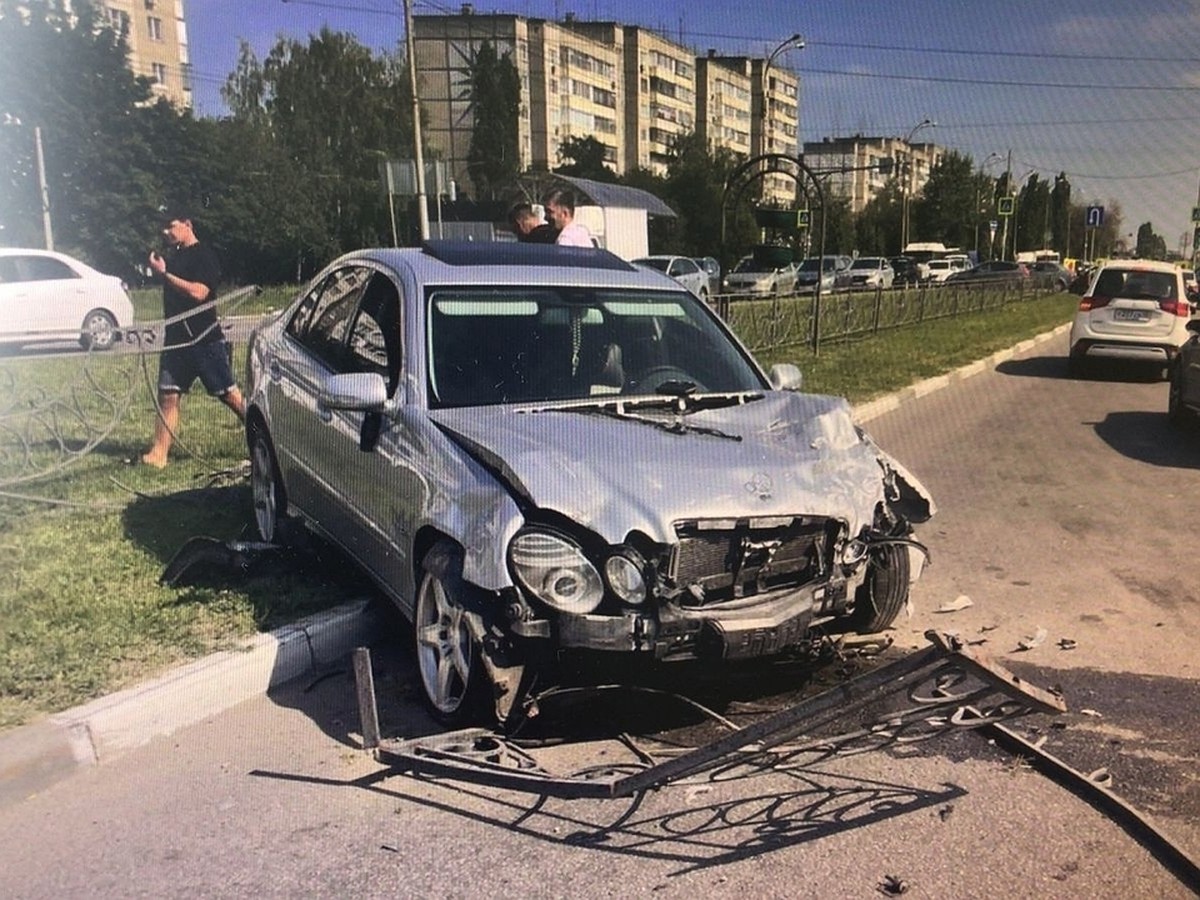 По смертельному ДТП на Катукова в Липецке возбудили уголовное - KP.RU