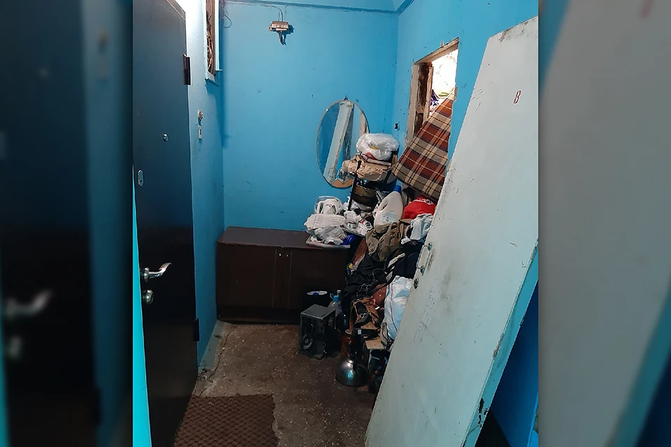 Жители одного из домов в Мурманске ищут управу на соседа. Фото: Юлия Халина / vk.com/id9381507