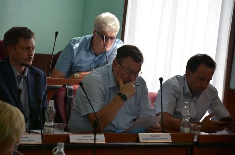 Все 30 членов Общественной палаты работали три года на добровольных началах