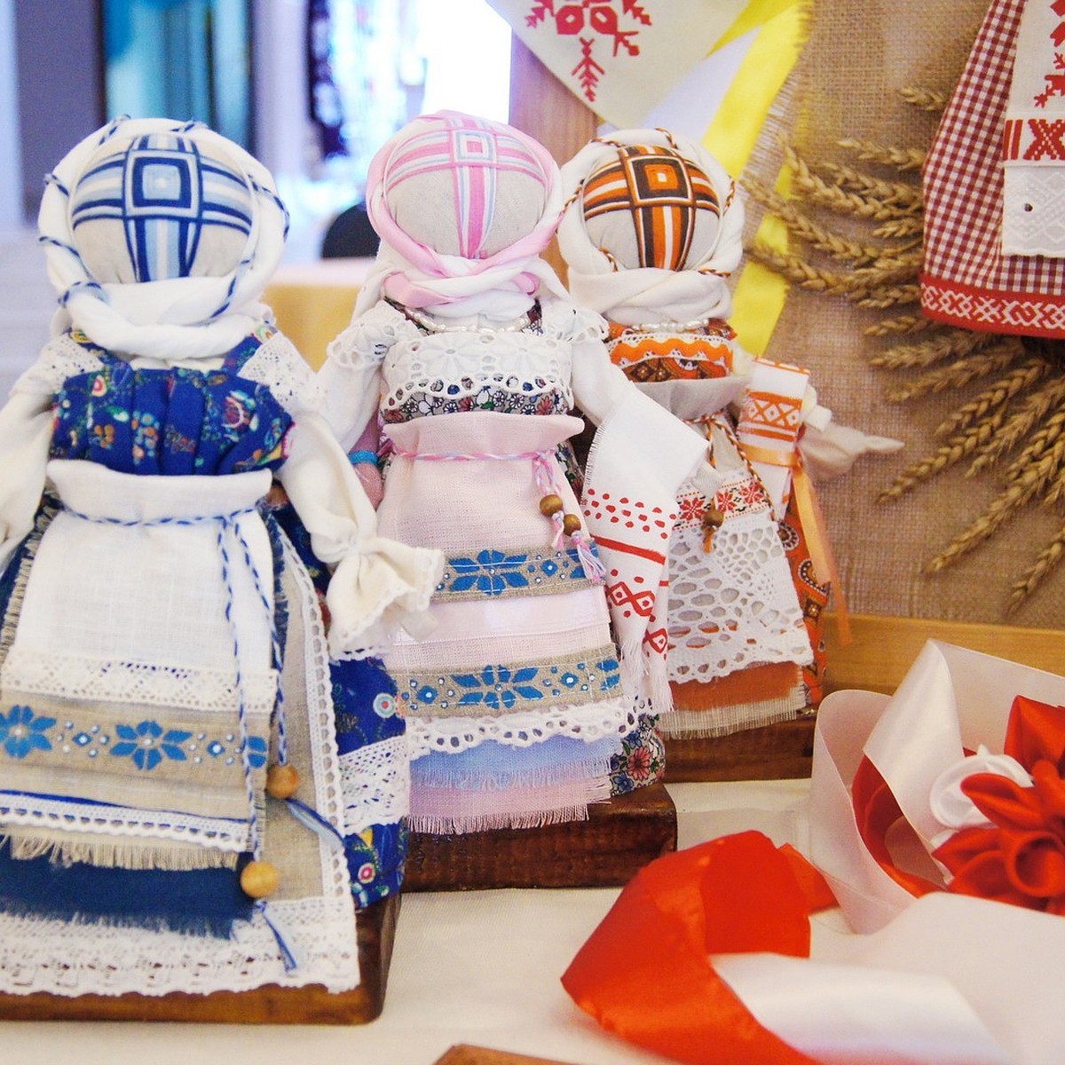 Выставка белорусской куклы