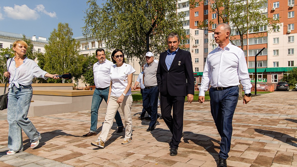 На прогулки — в Ленинский: два крупных сквера достраивают в Челябинске -  KP.RU