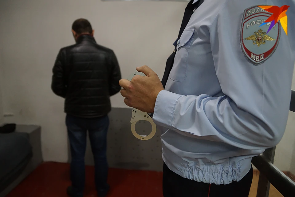 В отношении злоумышленника возбуждено уголовное дело по части 1 статьи 158 УК РФ.