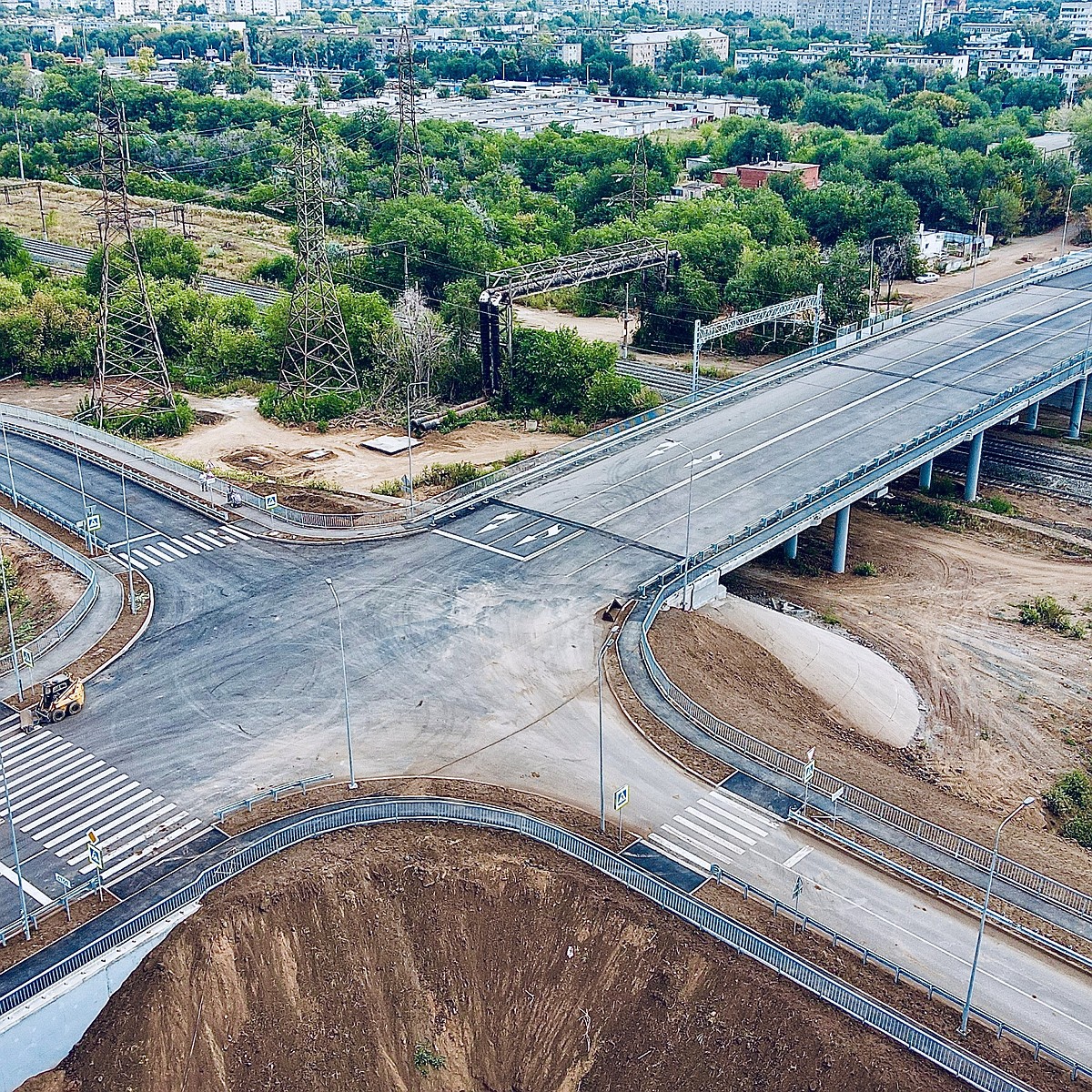 Оренбуржец снял атмосферное видео о новом мосте на улице Конституции - KP.RU