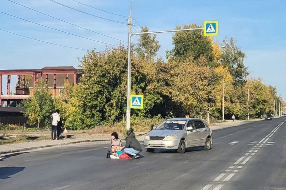 В Первомайском районе Новосибирска машина сбила женщину, переходившую дорогу. Фото: "Моя Первомайка"