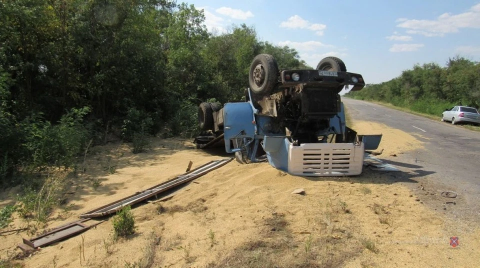 Украденный грузовик обнаружили в Саратовской области.