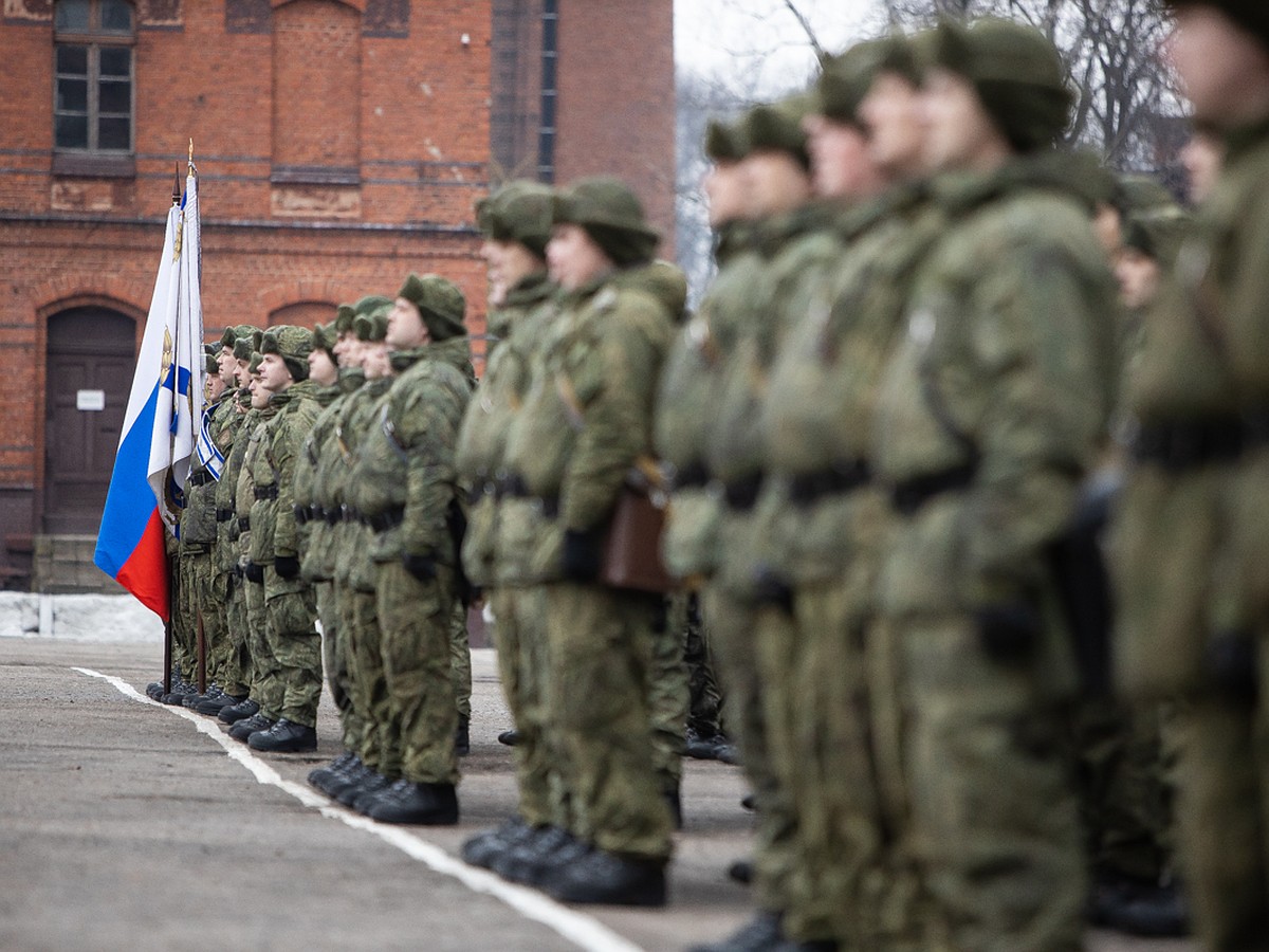 Могут ли отправить домой из военкомата и как выехать за границу: 5 вопросов  о частичной мобилизации в Калининграде - KP.RU