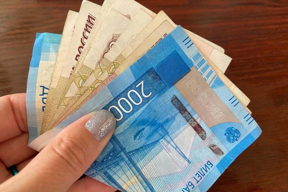 По сравнению с прошлым годом зарплата выросла на 11%