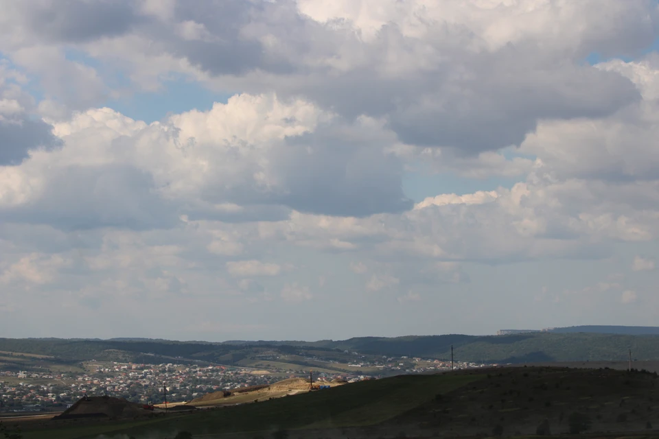 В Крыму теплая погода, без осадков.