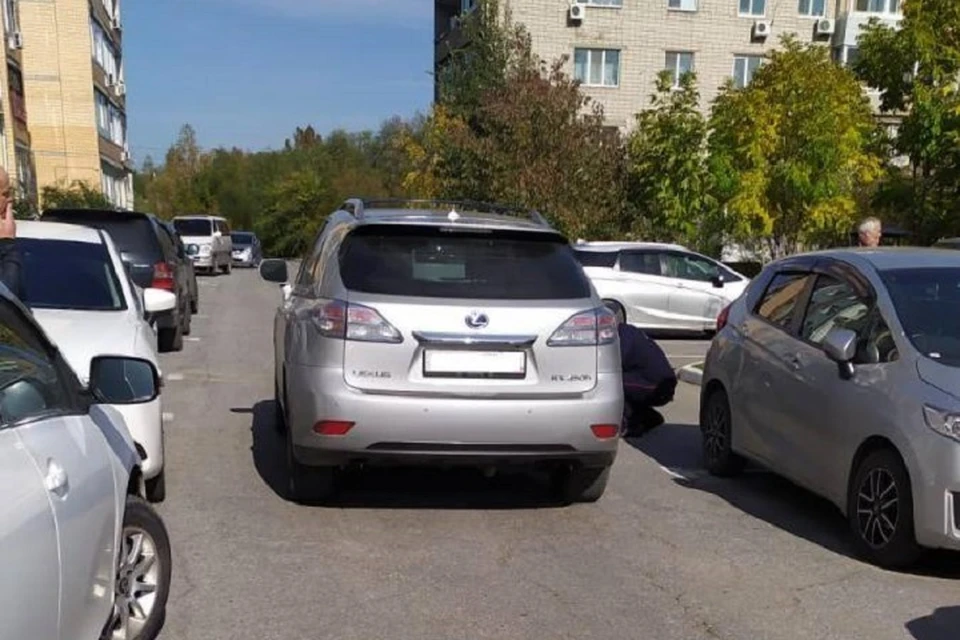 «Лексус» сбил девятилетнего ребенка во дворе дома в Хабаровске