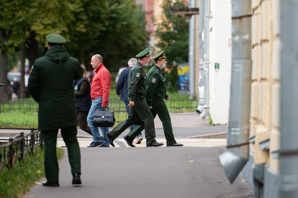 100 мобилизованных вернули домой в Ленинградской области