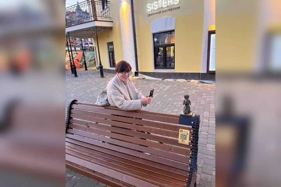 Известная телеведущая Тутта Ларсен побывала в Кирове и была в восторге от кикиморок. Фото: vk.com/kikimoravyatskaya