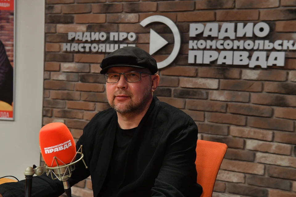 Писатель проведет автограф-сессию