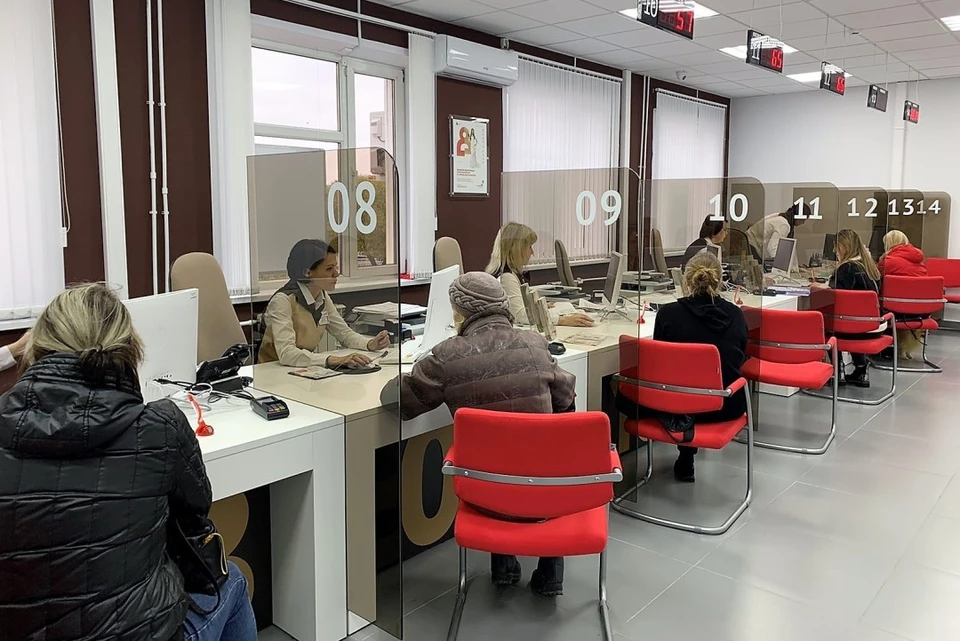 В новом отделении стало больше на 4 окна приема посетителей