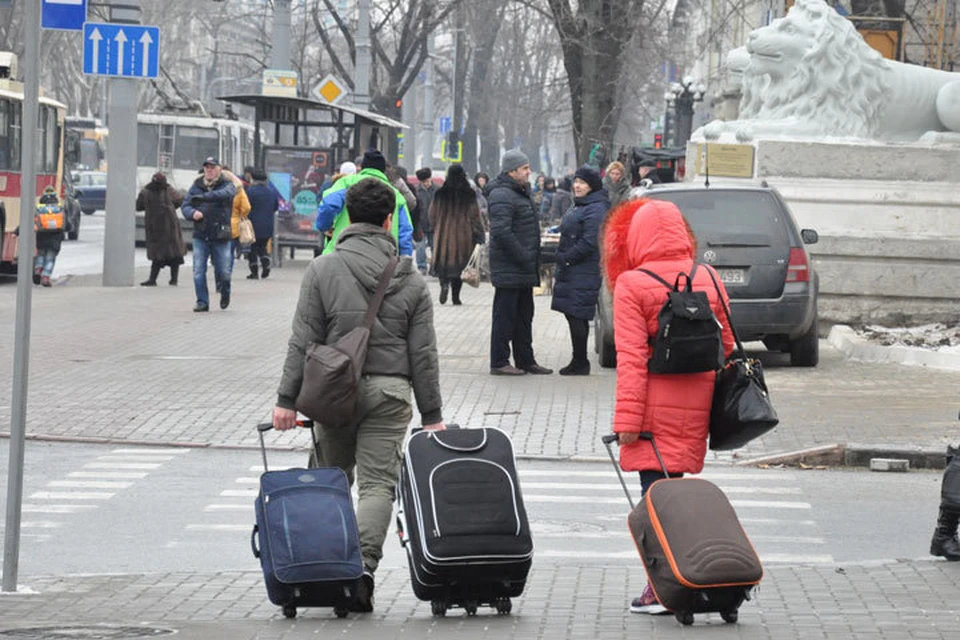 Люди массово покидают Молдову навсегда...