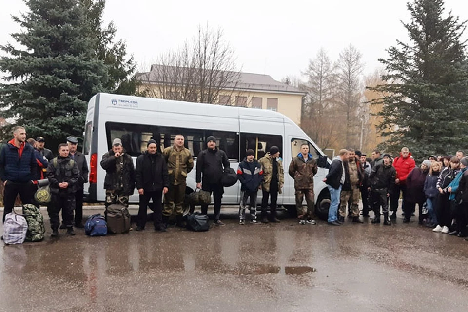 Новости 26 октября. Мобилизованные в Твери. Мобилизация фото. Мобилизация в Тверской области город Торопец. Фото мобилизованных в Твери.