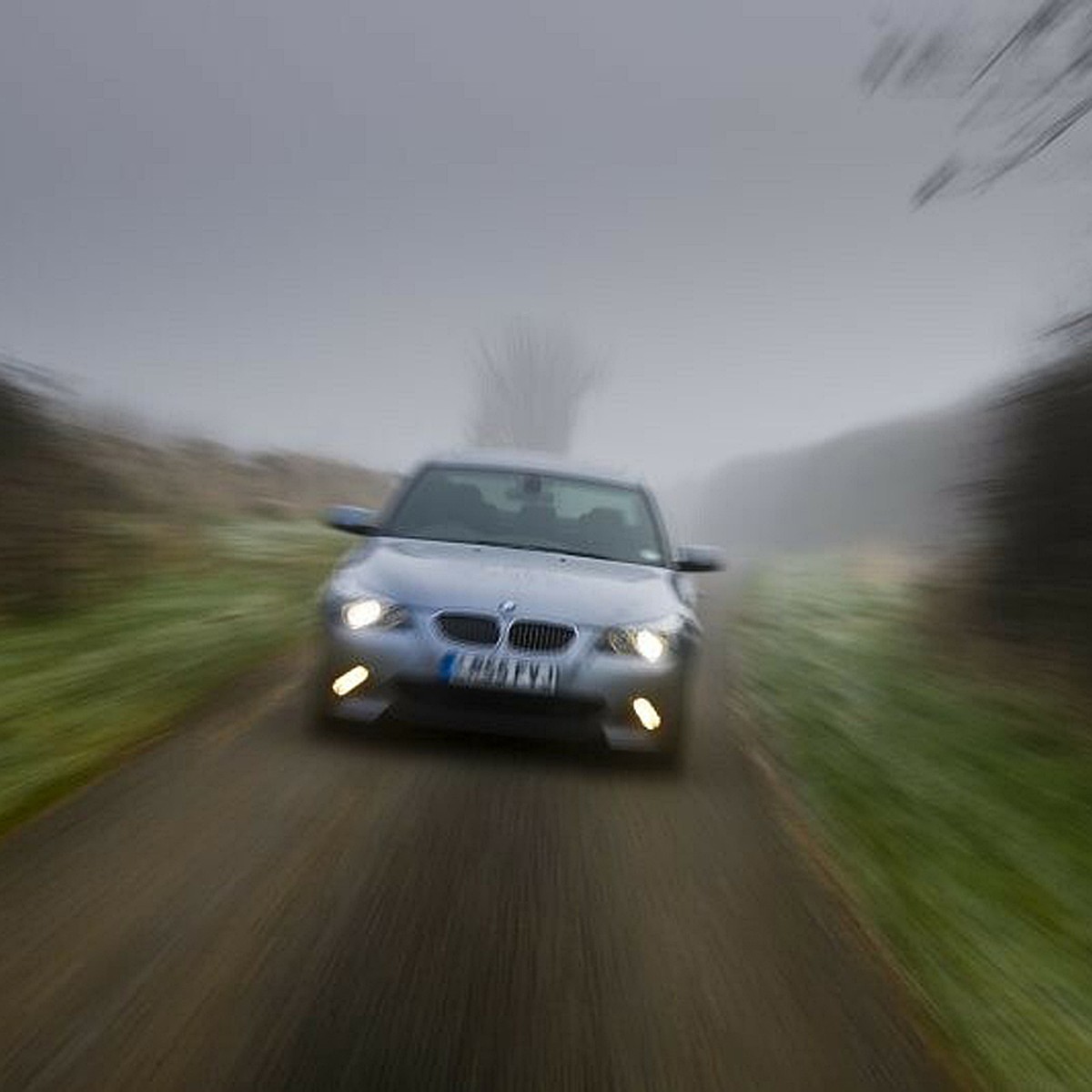 Хамы ездят на BMW: водители каких машин ведут себя агрессивнее других -  KP.RU