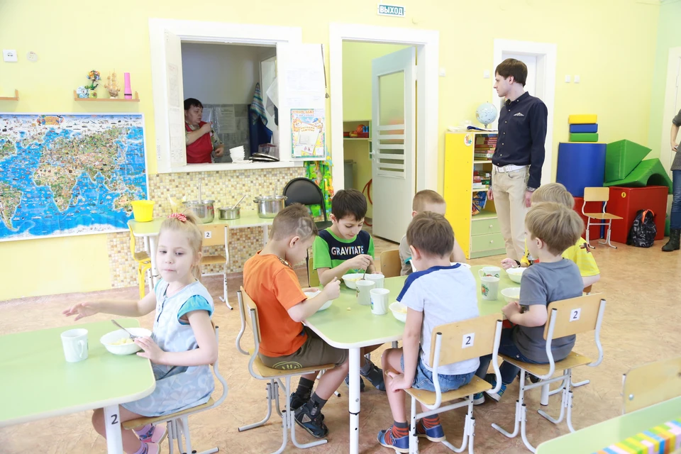 Отопление включили в шести детсадах и 12 школах Фото: Мария ЛЕНЦ