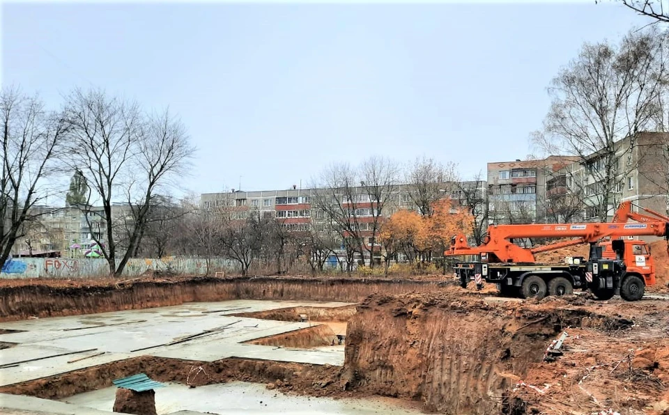 Строители начали устройство фундамента нового детского сада в Подольске