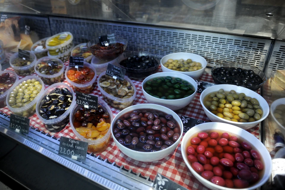 Роспотребнадзор Петербурга рассказал, какие продукты усиливают чувство ...