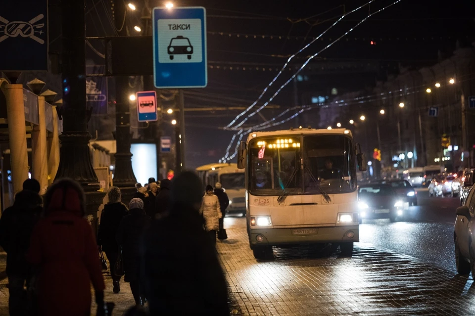 Не слишком аккуратно перевозчики работали на шести маршрутах