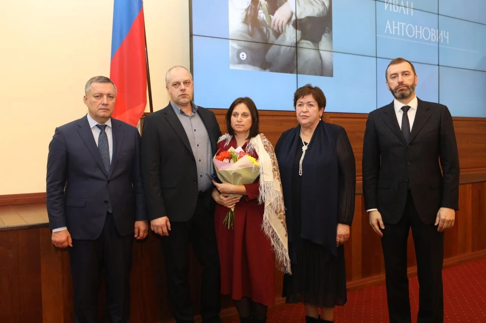 Во время церемонии у женщин были слезы на глазах
