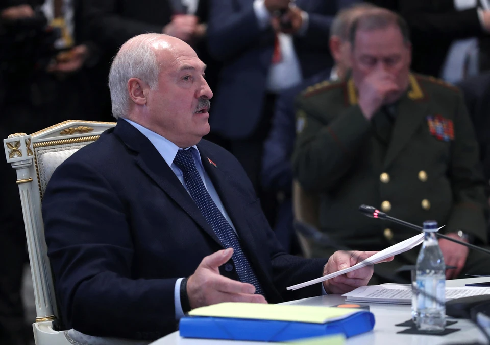 Лукашенко заявил, что Украина "делает все для эскалации" конфликта с Россией