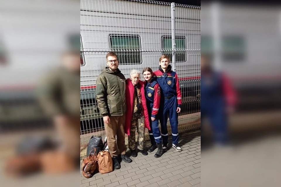 71-летняя хабаровчанка добралась до Луганского госпиталя Фото: хабаровское отделение ОНФ