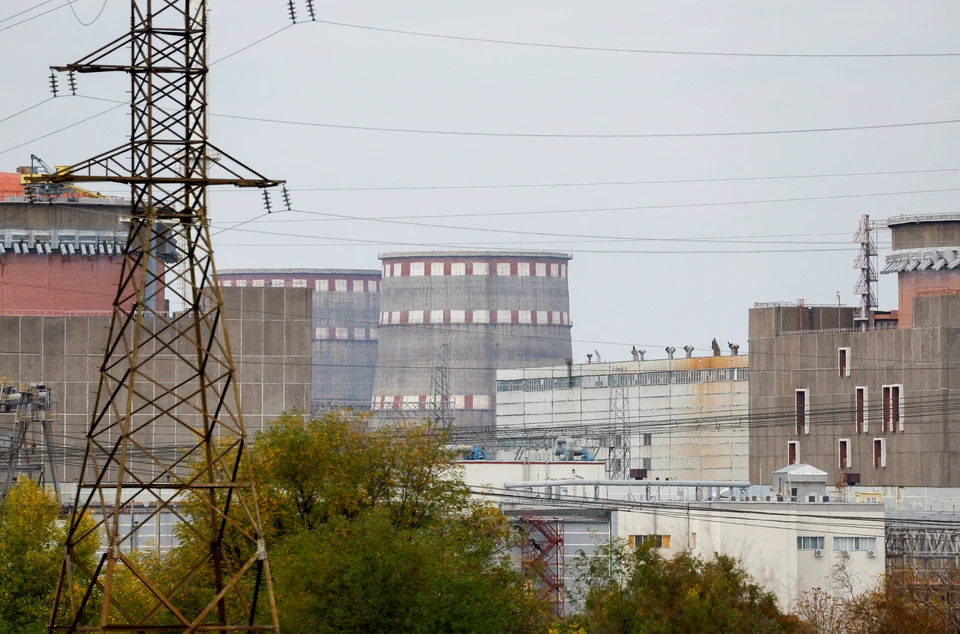 В "Росатоме" отметили, что станция обеспечивается подачей энергии через линии электропередач (ЛЭП) со стороны Украины из-за чего возникают регулярные сбои