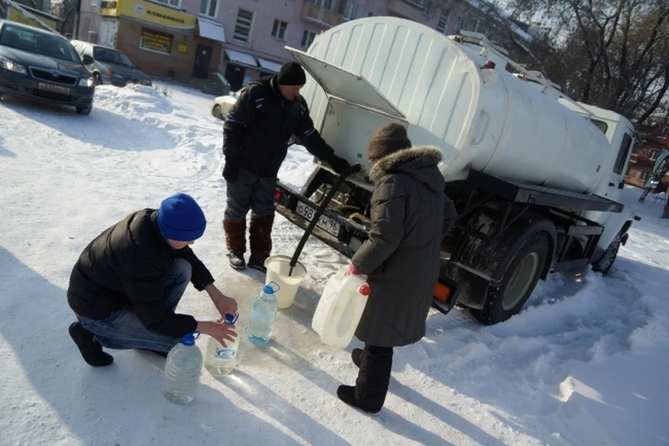 Мэрия Южно-Сахалинска организовали подвоз жидкости