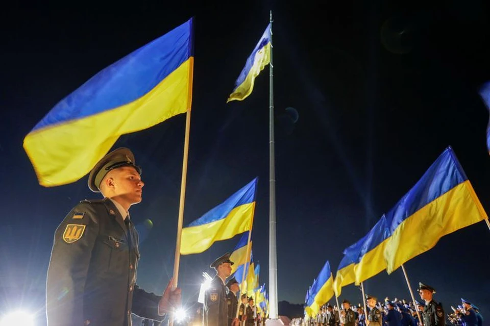 Украинские власти и население ждут очень тяжелые времена, считают в Великобритании