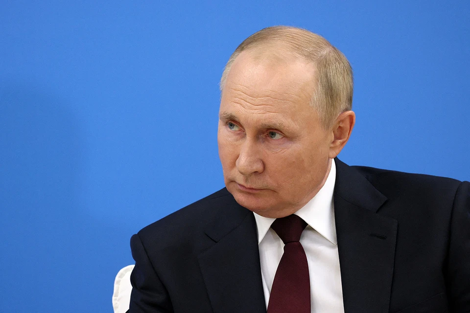 Путин обсудил с Совбезом подготовку кадров для обеспечения информационной безопасности.