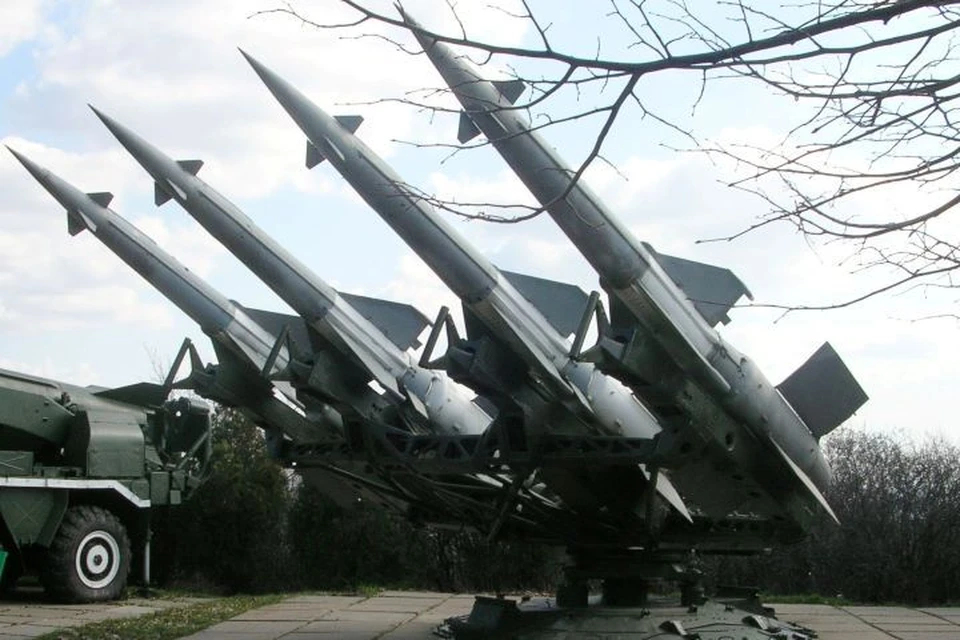 Зенитно-ракетные комплексы С-125 «Нева»