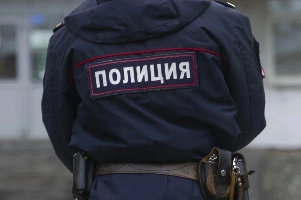 Денежные средства курьер отправил на счет сообщников, оставив себе небольшую часть в качестве вознаграждения