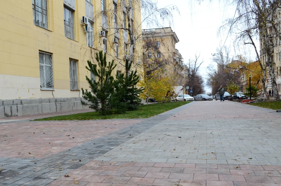 В Волгограде составили список тротуаров для ремонта в 2023 году