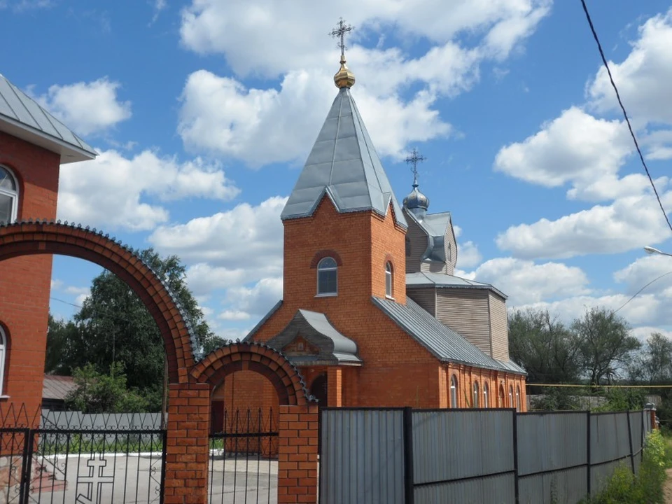 Погода село матвеевка матвеевский. Матвеевка Матвеевский район. Матвеевский район Оренбургской. Матвеевка район Оренбургская область. Матвеевка Церковь.