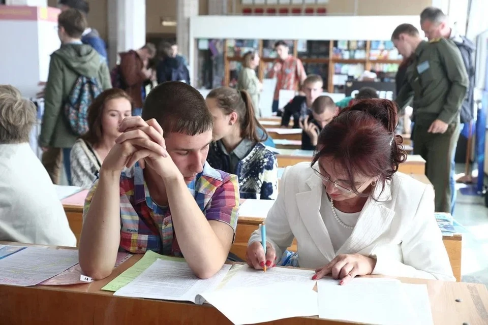 Преподаватели в Беларуси с 1 января 2023 года станут получать больше.