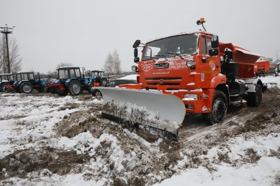 В 14 районов Ярославской области, а также в Рыбинск и Переславль направлена новая техника.