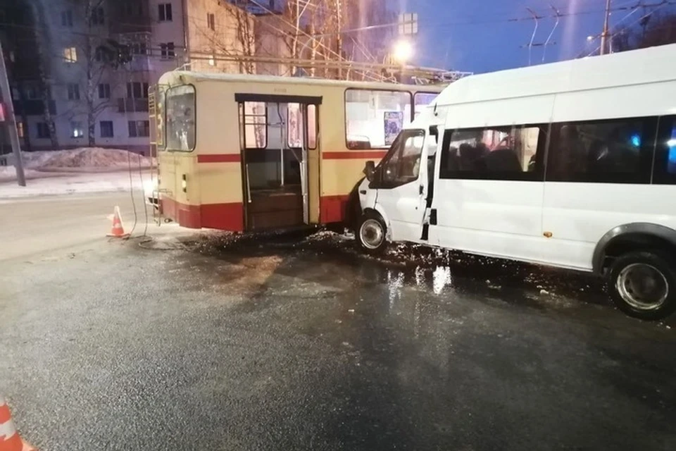 Обстоятельства аварии устанавливаются. Фото: Госавтоинспекция Марий Эл