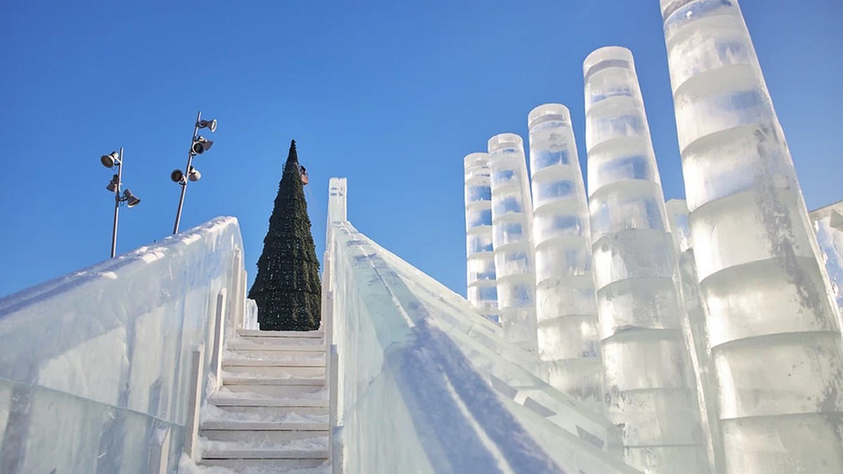 Ледовые городки 2022-2023 в Перми: где найти, как добраться и чем заняться  - KP.RU