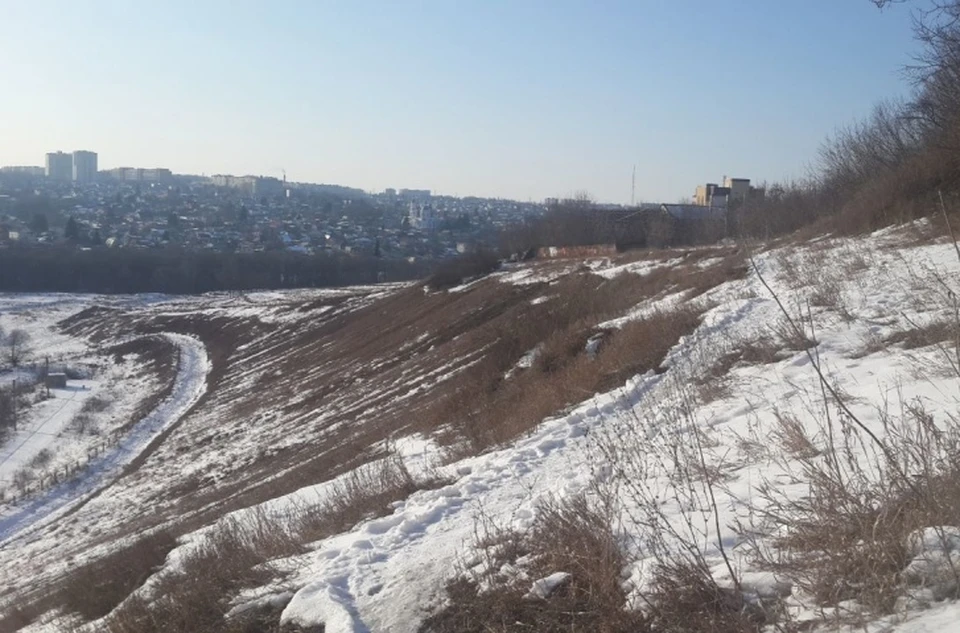 Площадь памятника природы составляет 152,7 гектаров