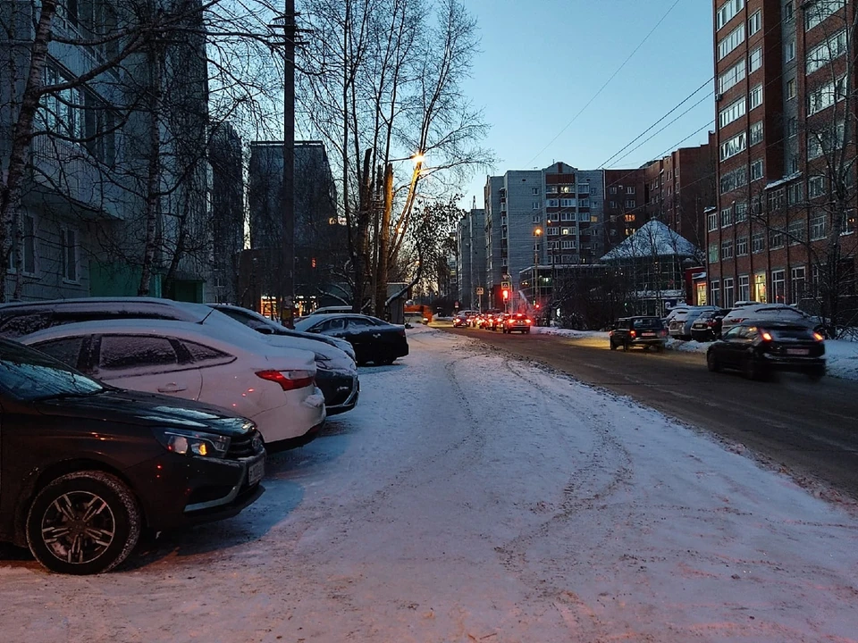 Ночью в областном центре температура воздуха опустилась до -25°С, в районах области до -31°С.