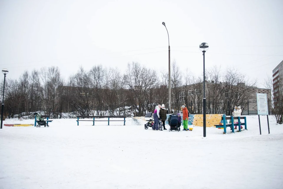 Новые остановки установят летом, а зимой на их месте будут временно находиться горки. Фото: администрация Мурманска