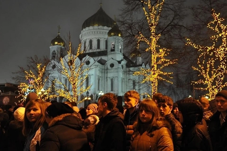 Безопасность Рождественских богослужений в Москве обеспечат более 700 спасателей