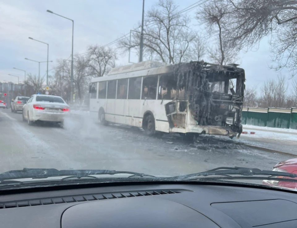 Декабрь 2023 что происходит. В Самаре сгорел автобус. Пожары автобусов Самара 50.