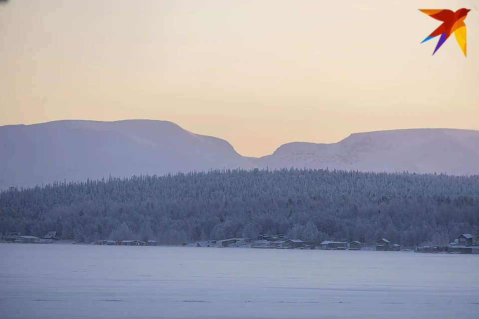 На водоемах Мурманской области еженедельно делают замеры льда, результаты которых стали особенно актуальны перед праздником.