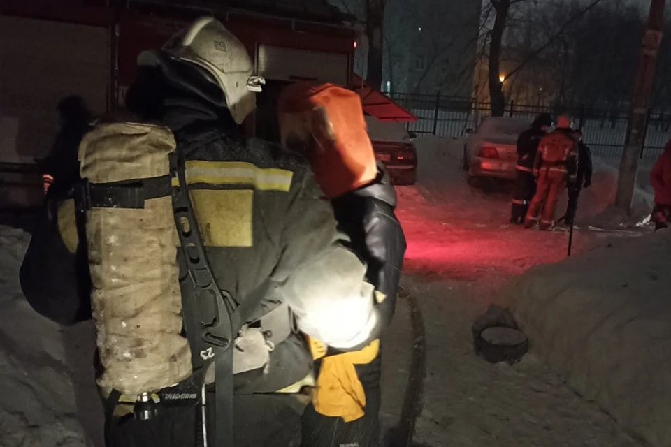 Жильцов вывели на свежий воздух