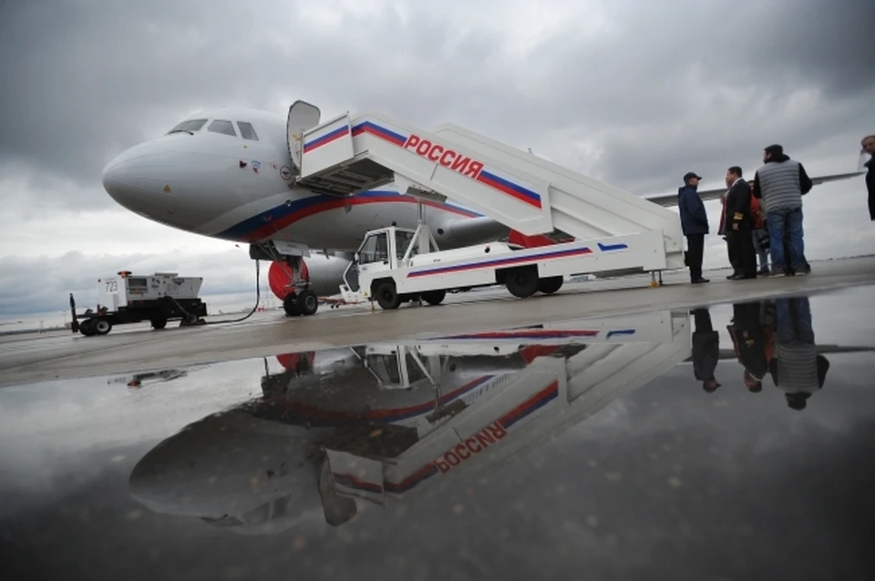 В аэропорту Уфы приземлился борт ТУ-214 специального летного отряда «Россия», который обслуживает высших должностных лиц государства