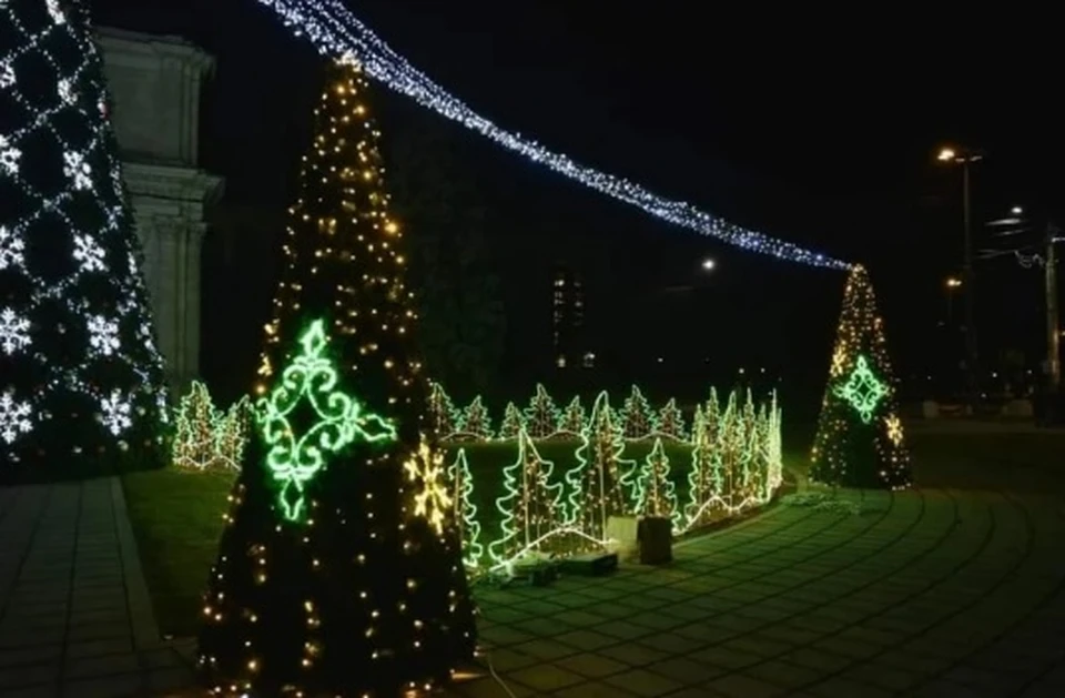 Новогодние праздники в Кишиневе еще не закончились (Фото: noi.md).