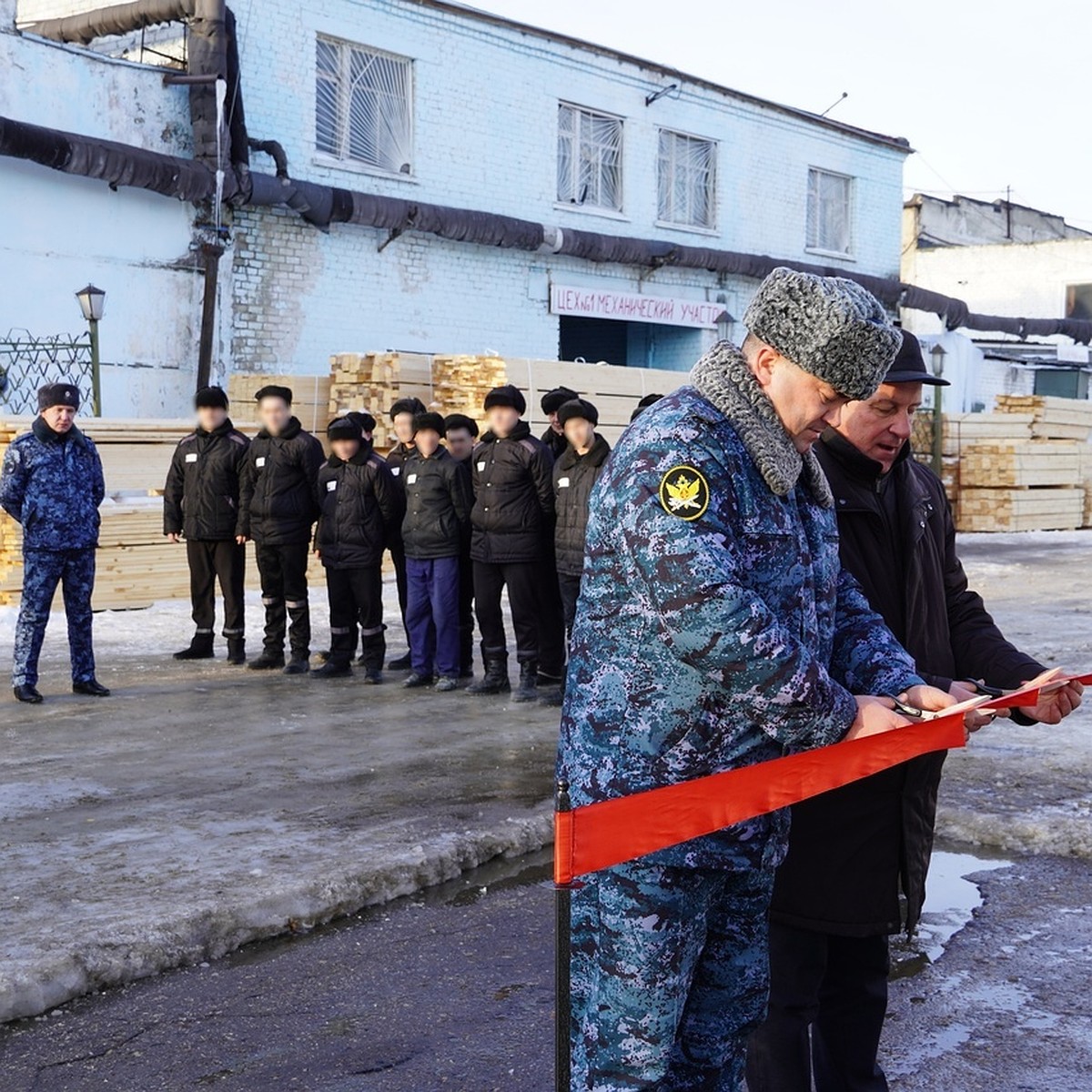 В Новоульяновске на территории исправительной колонии № 2 открылся  сушильный комплекс - KP.RU